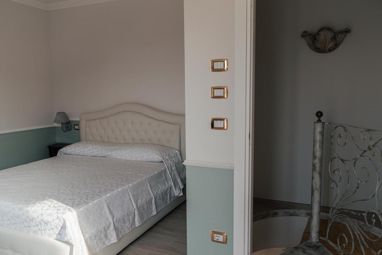 סן ג'יובאני טאטינו B&B Domus Aurea 20 מראה חיצוני תמונה