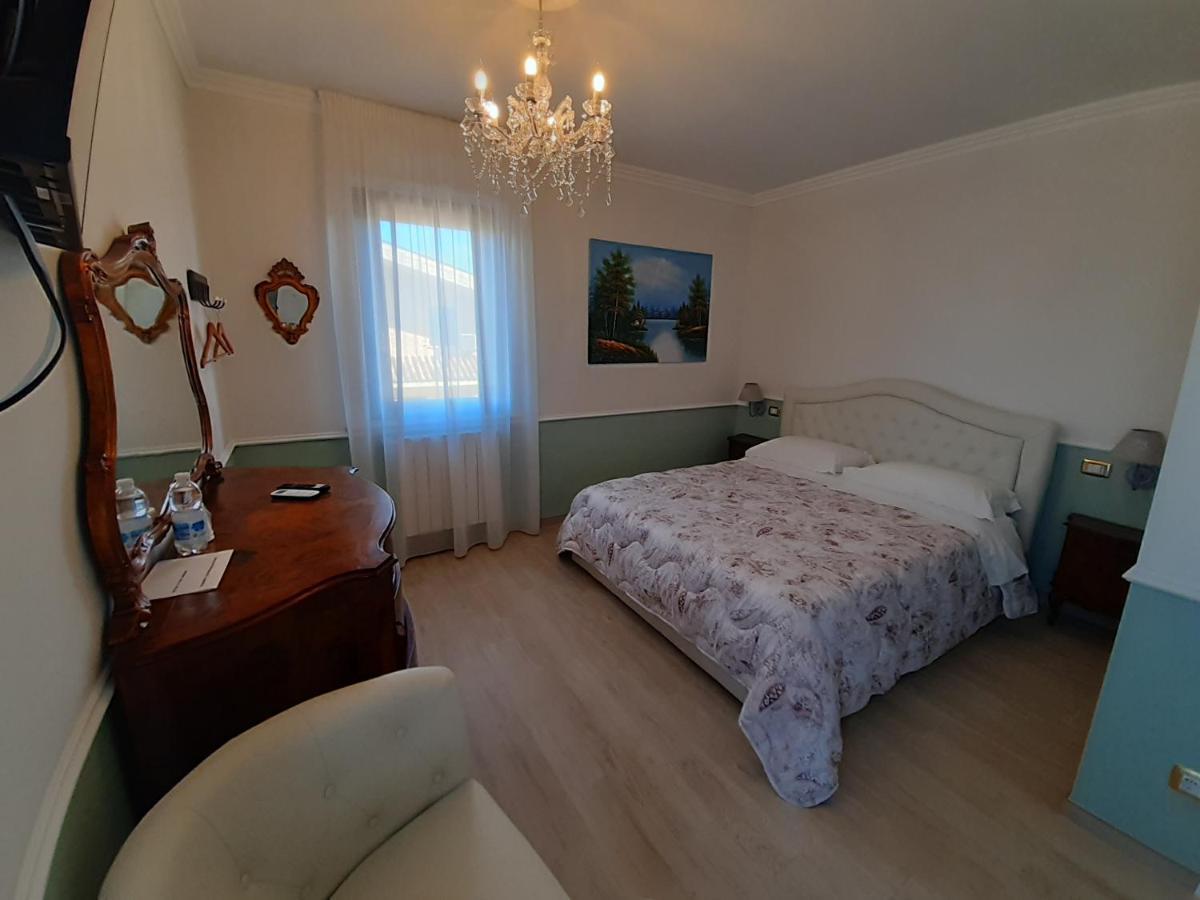 סן ג'יובאני טאטינו B&B Domus Aurea 20 מראה חיצוני תמונה