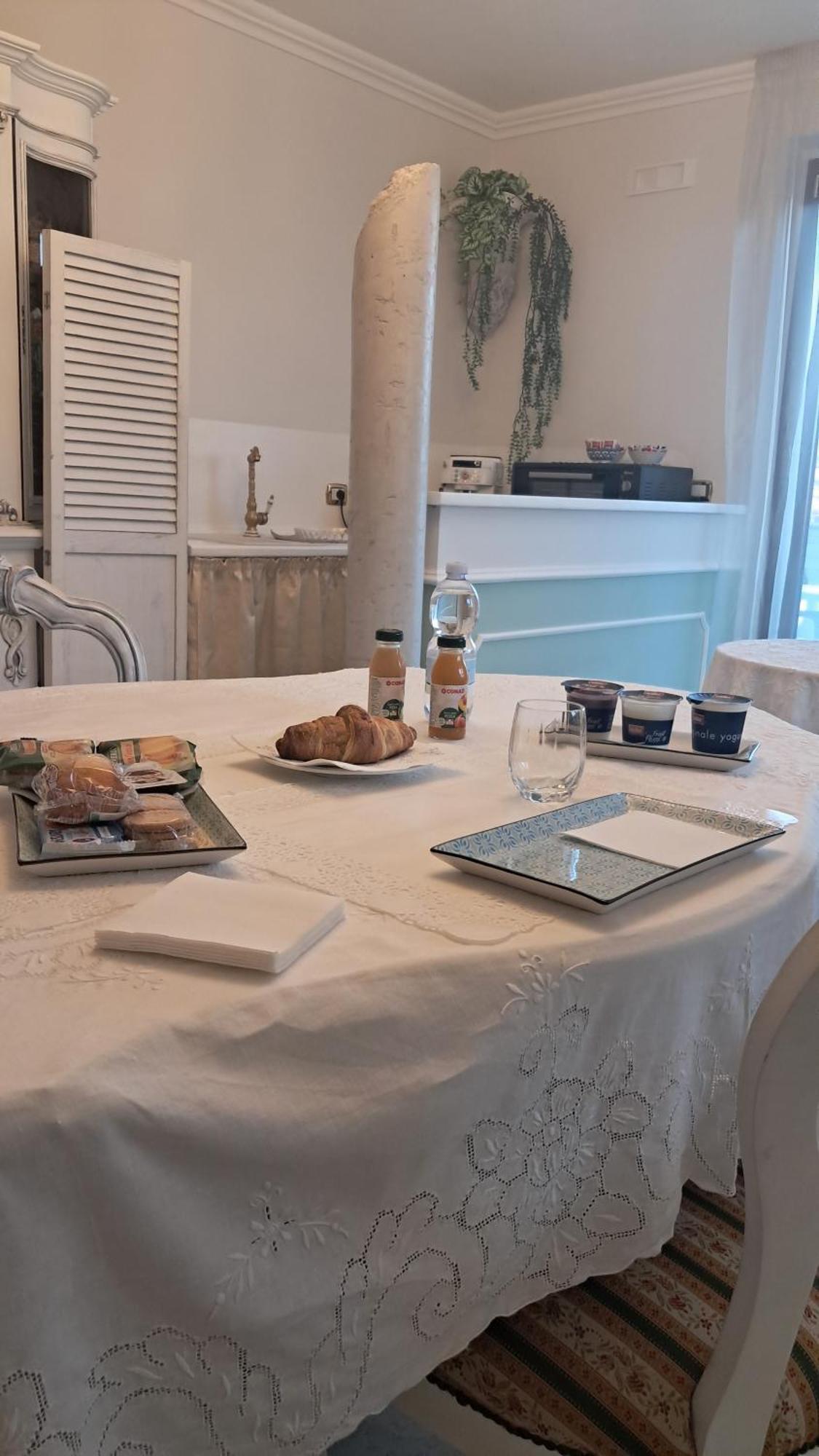 סן ג'יובאני טאטינו B&B Domus Aurea 20 מראה חיצוני תמונה
